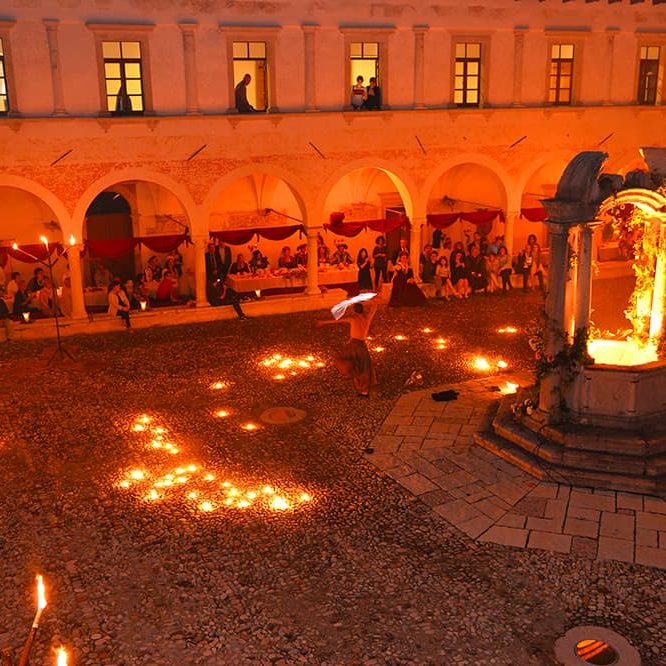 Cena Rinascimentale Dama Castellana