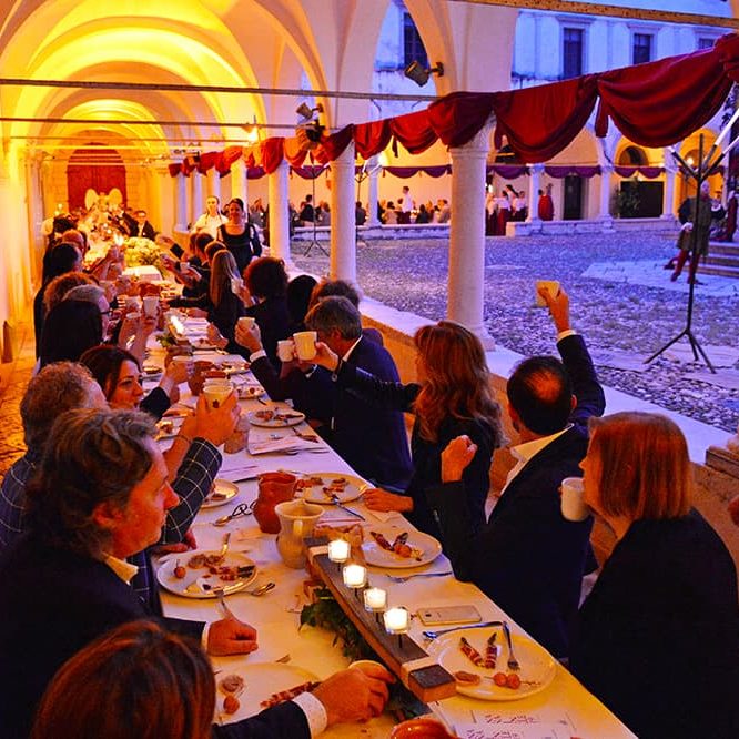 Cena Rinascimentale Dama Castellana