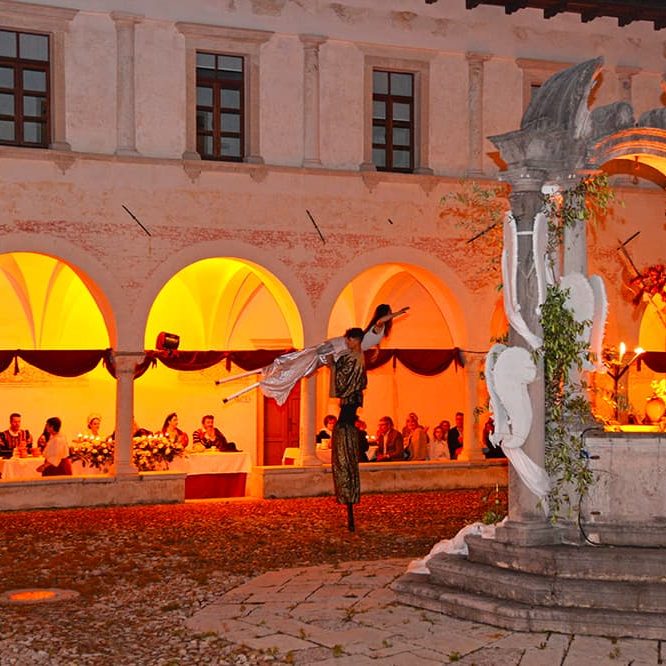 Cena Rinascimentale Dama Castellana