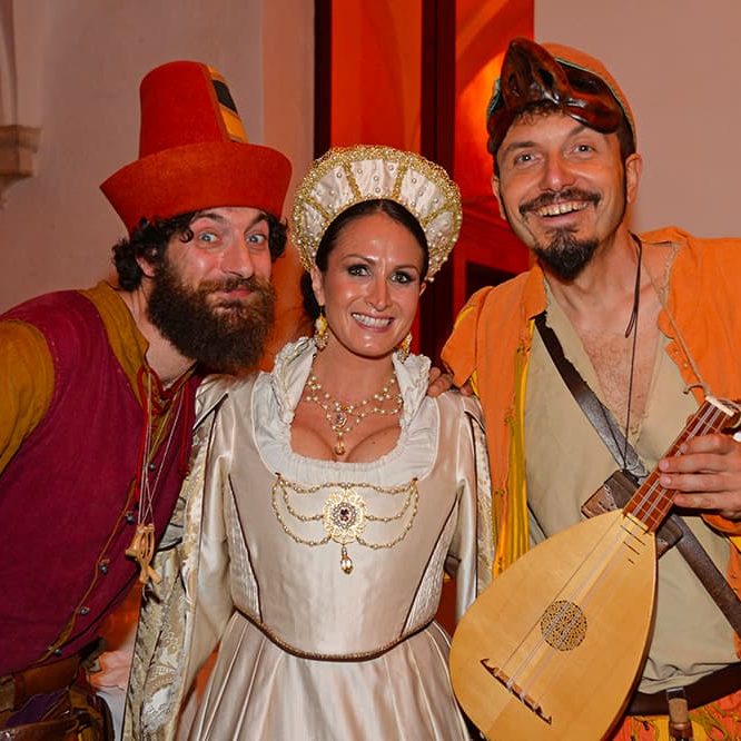 Cena Rinascimentale Dama Castellana