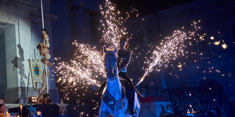 Rivivi la Magia della Dama Vivente 2024