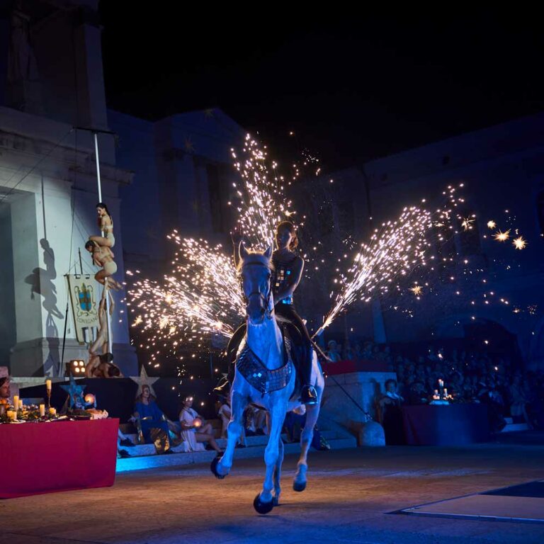 Rivivi la Magia della Dama Vivente 2024